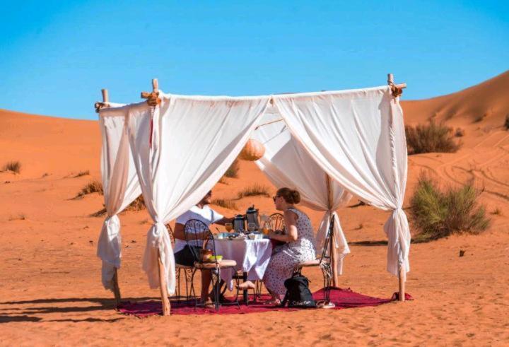 Merzouga Luxury Camp Luaran gambar